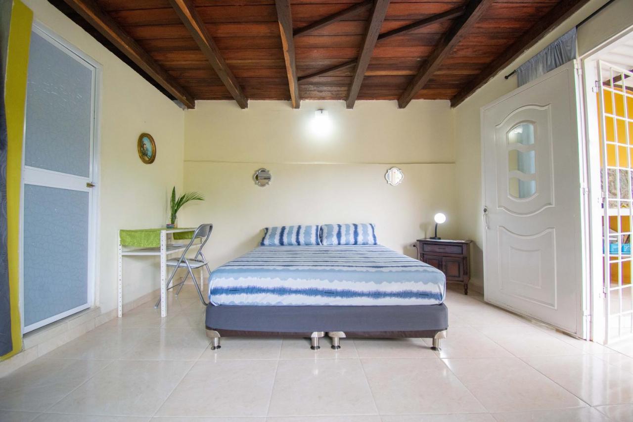Perth House Taganga Apartment Екстериор снимка